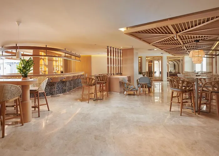 Hipotels Flamenco Hotel 4*