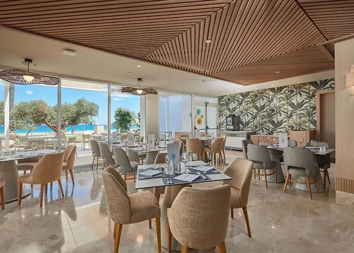 Hipotels Flamenco 4*