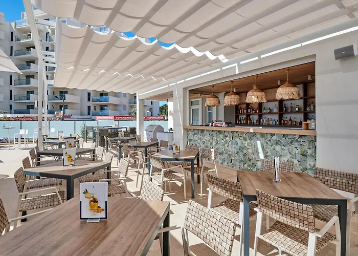 弗拉门戈时尚酒店 4*