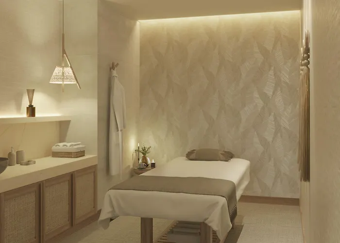 Hipotels Flamenco Готель